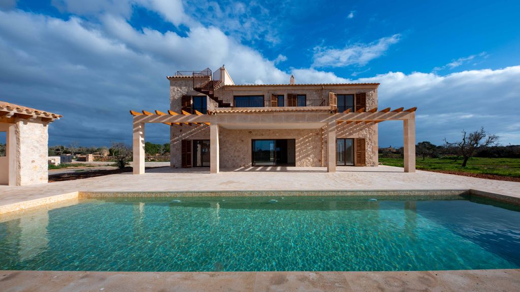 Property photo 1 of 29 73228 Small-7.Jpg