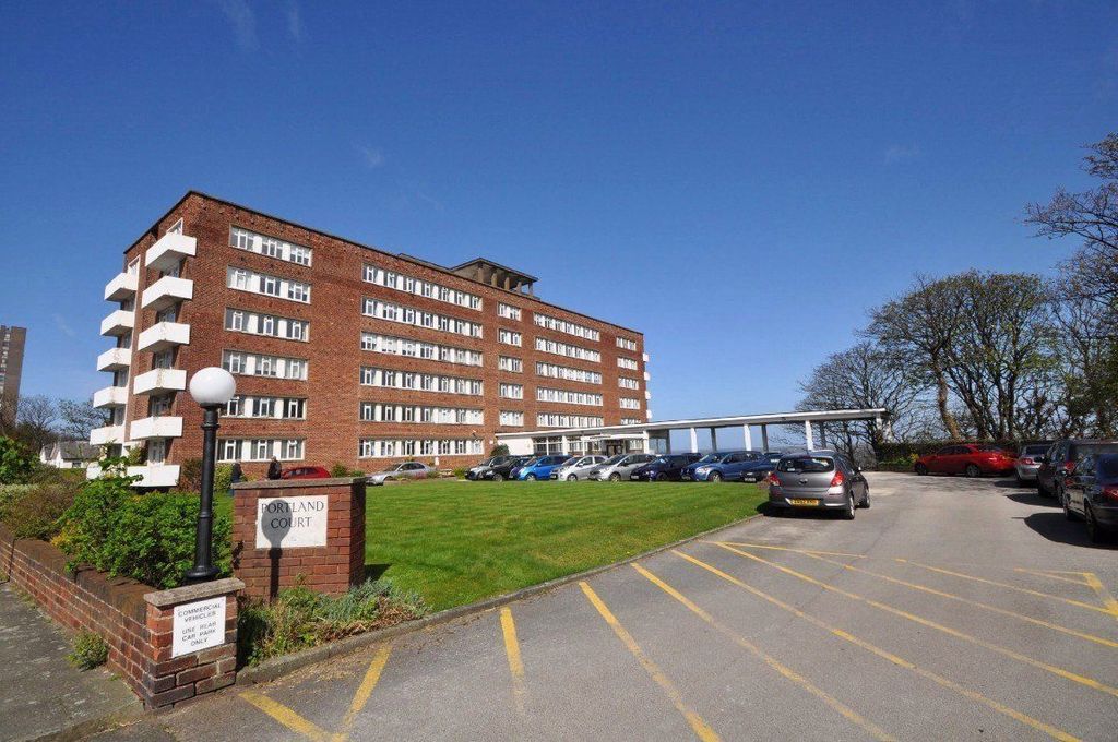 Property photo 1 of 36