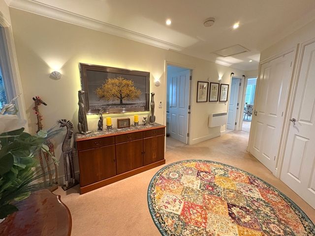 Property photo 2 of 11