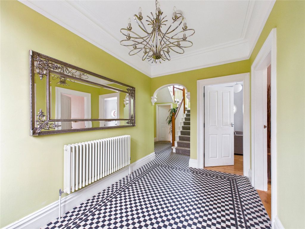 Property photo 3 of 22 Picture No. 08