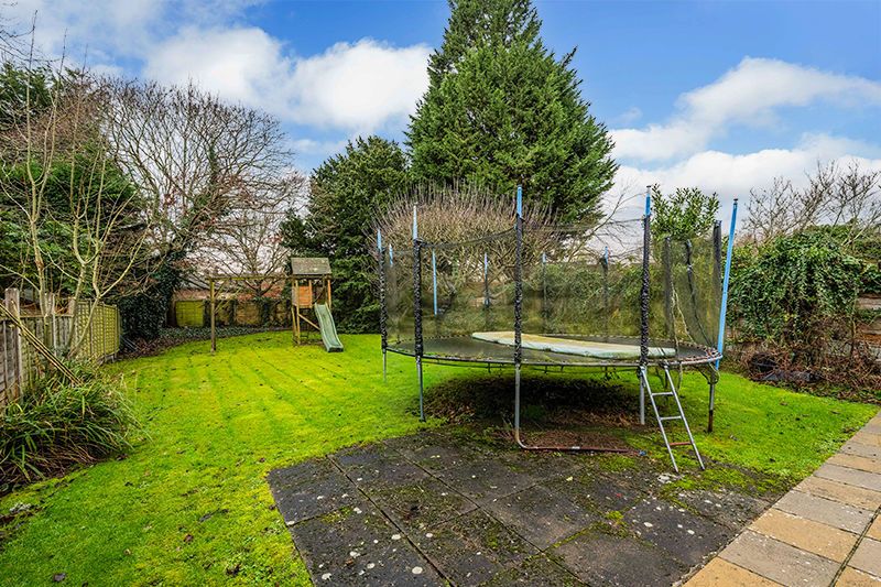 Property photo 3 of 16 H&Co.