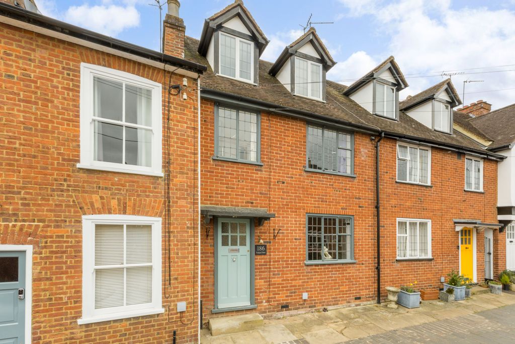 Property photo 1 of 13