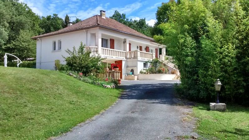 Property photo 1 of 21 Photo 1