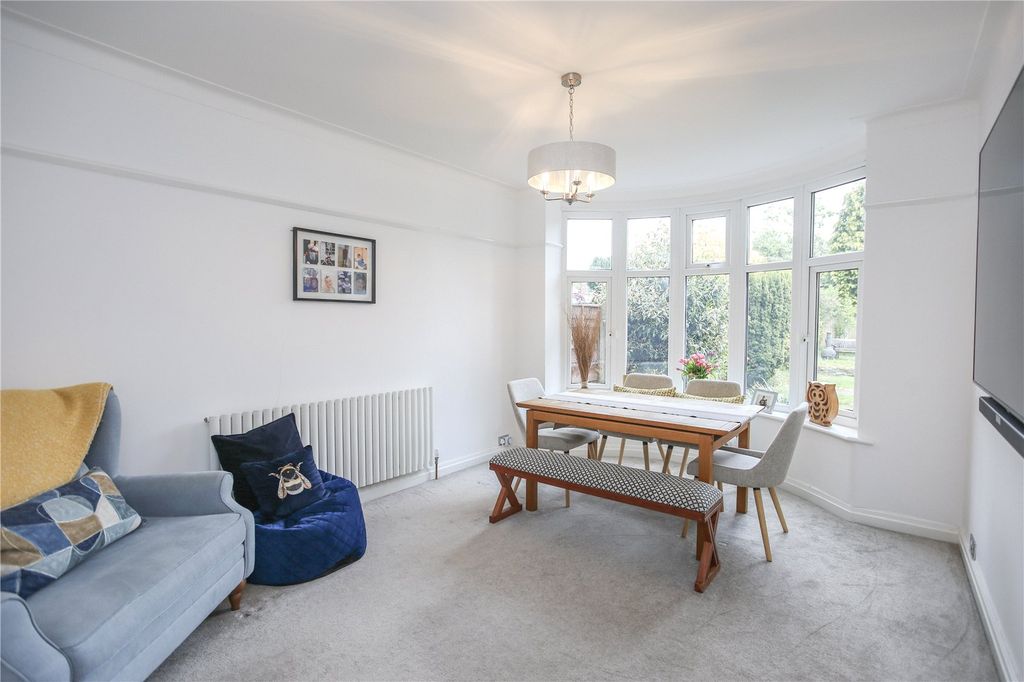 Property photo 3 of 28 Picture No. 37