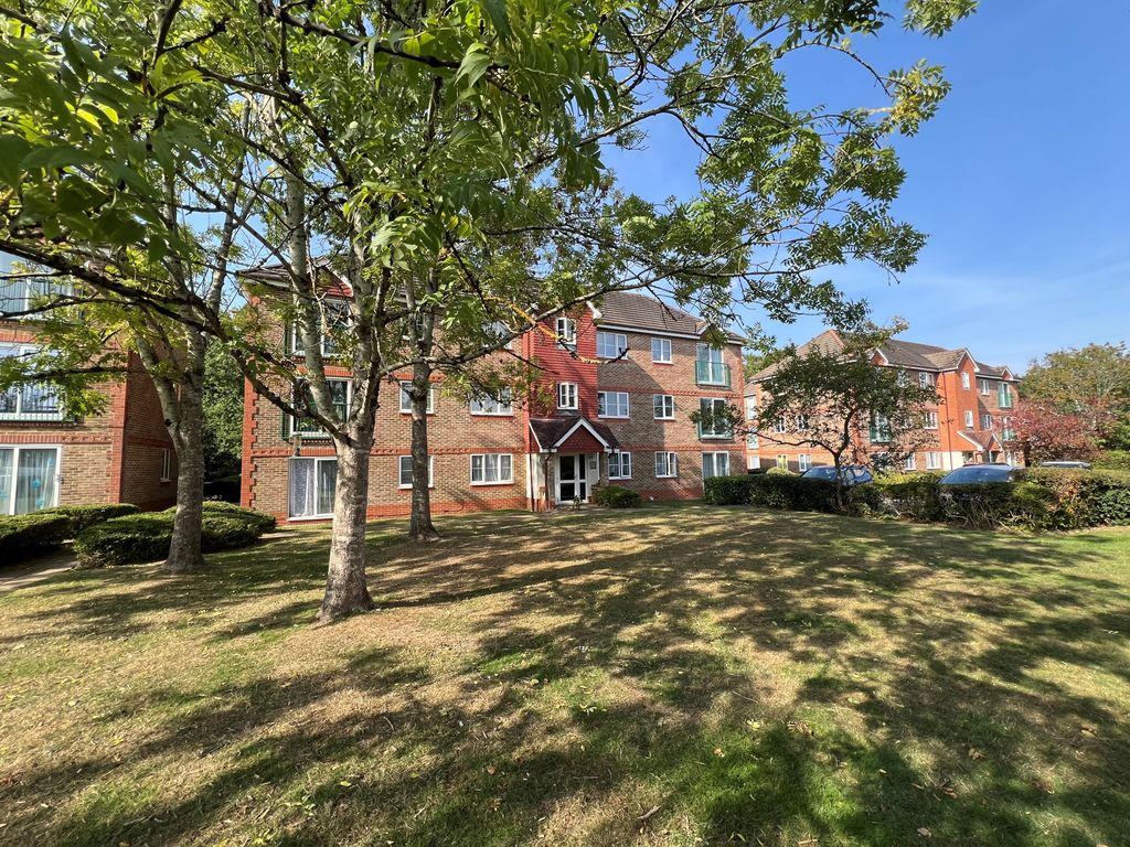 Property photo 2 of 11