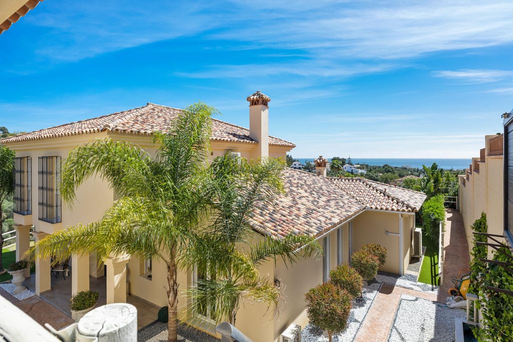 Property photo 1 of 54