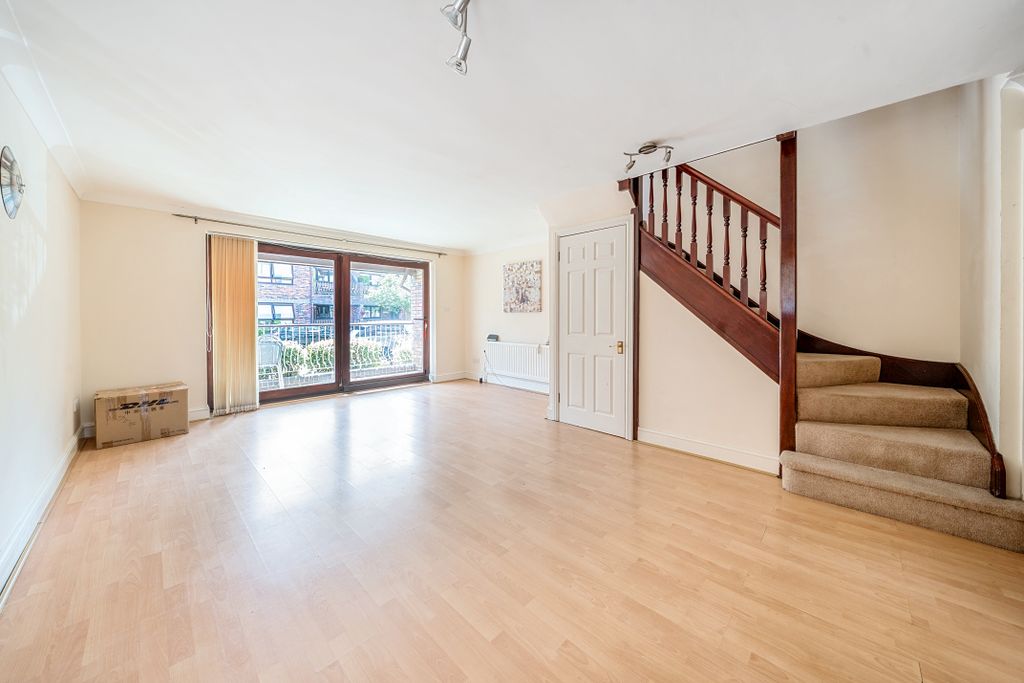 Property photo 2 of 18 Open Plan Dining/Family Room