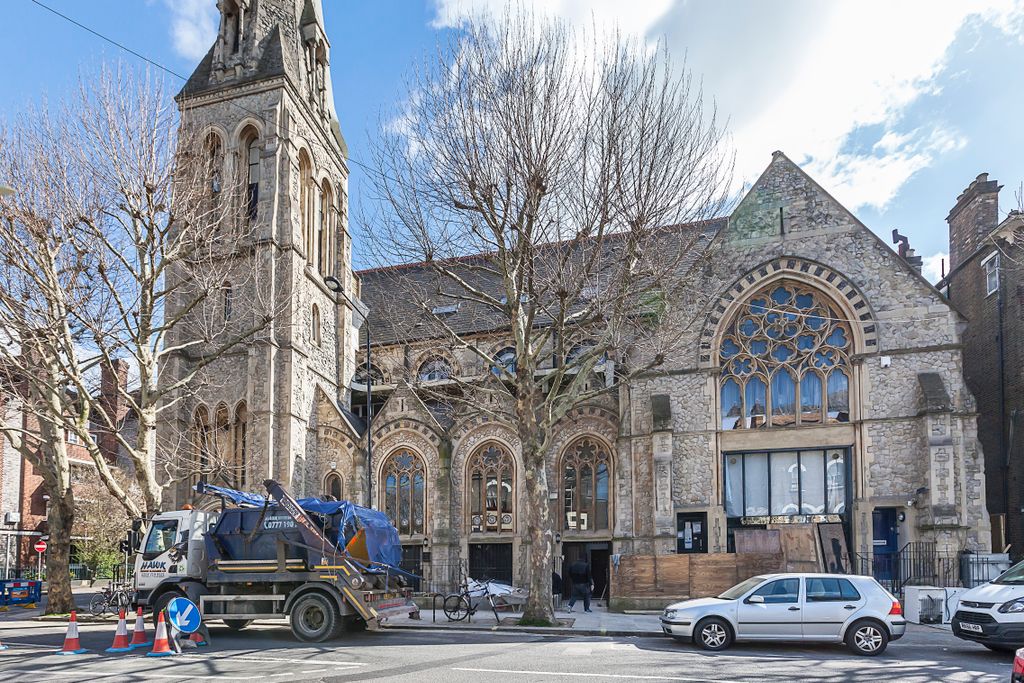 Property photo 1 of 4 Exterior