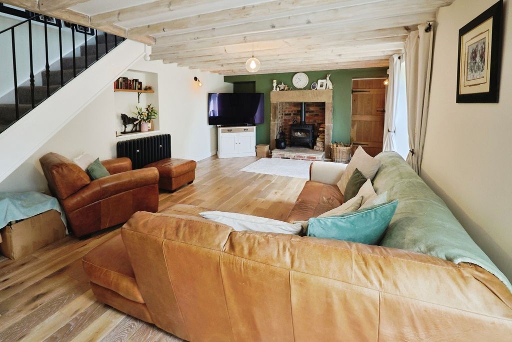 Property photo 3 of 20 Pbox-Img.Jpg