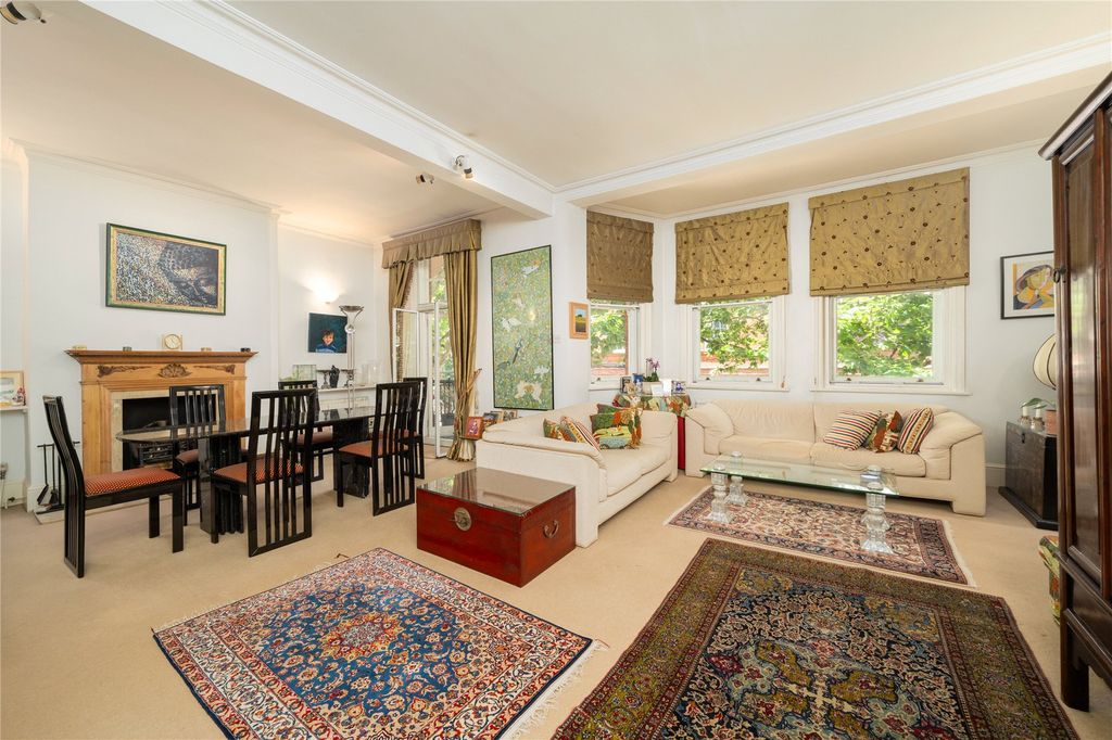Property photo 2 of 17 Drawing Room