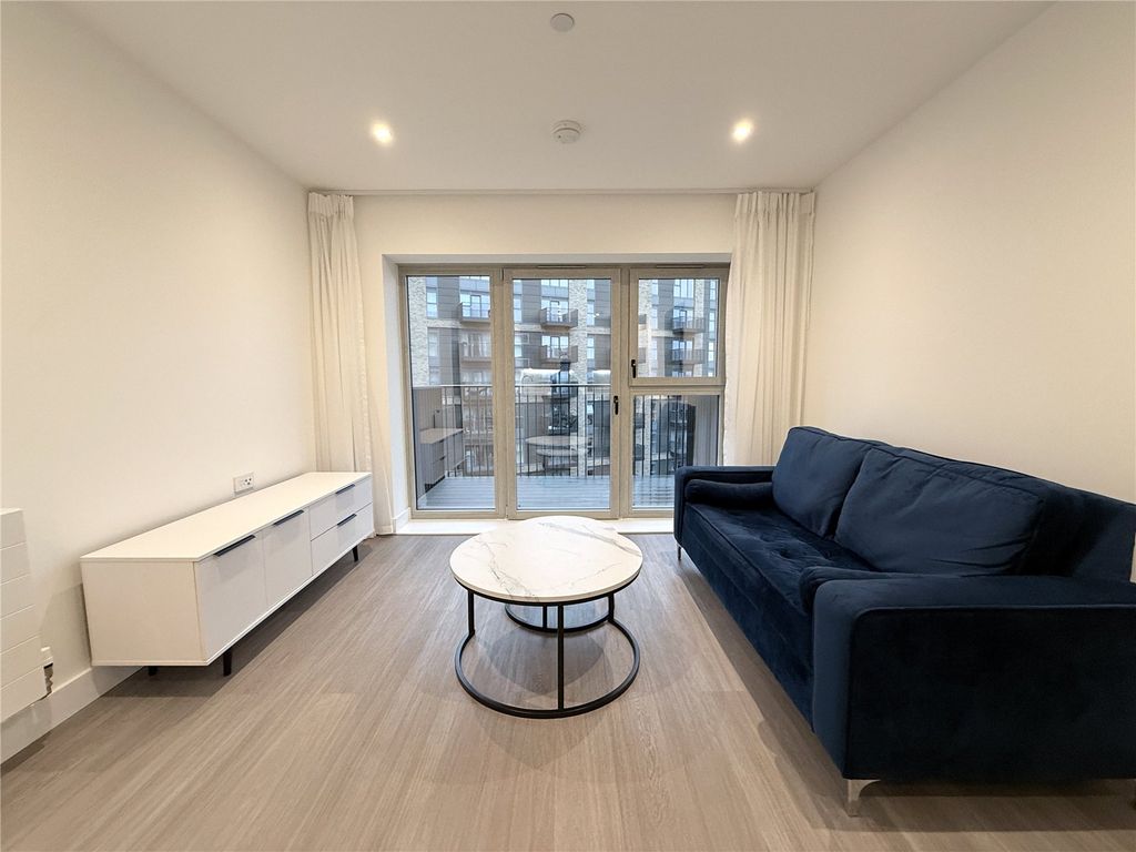 Property photo 3 of 12 Picture No. 20