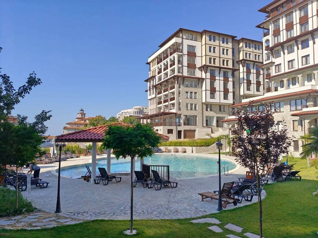 Property photo 2 of 9