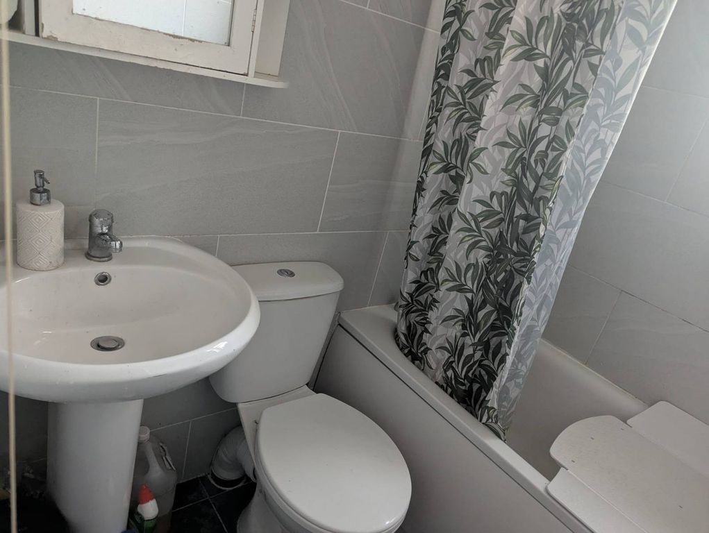 Property photo 3 of 3 Gallery