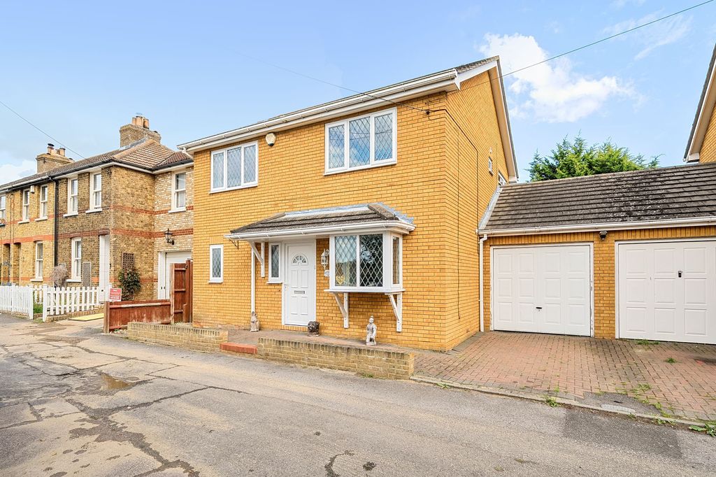 Property photo 1 of 20