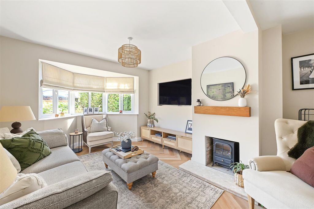 Property photo 3 of 12 Porters-Hill-03.Jpg