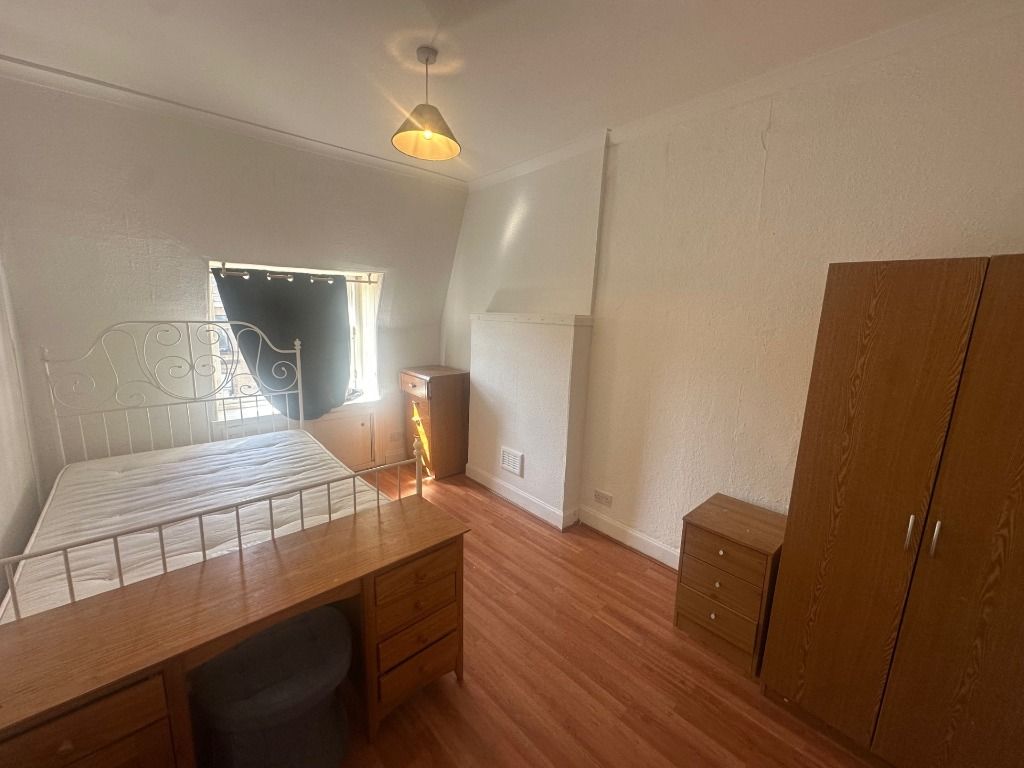 Additional image 11 of 4 bed flat to rentKing Street, Stirling Town, Stirling FK8