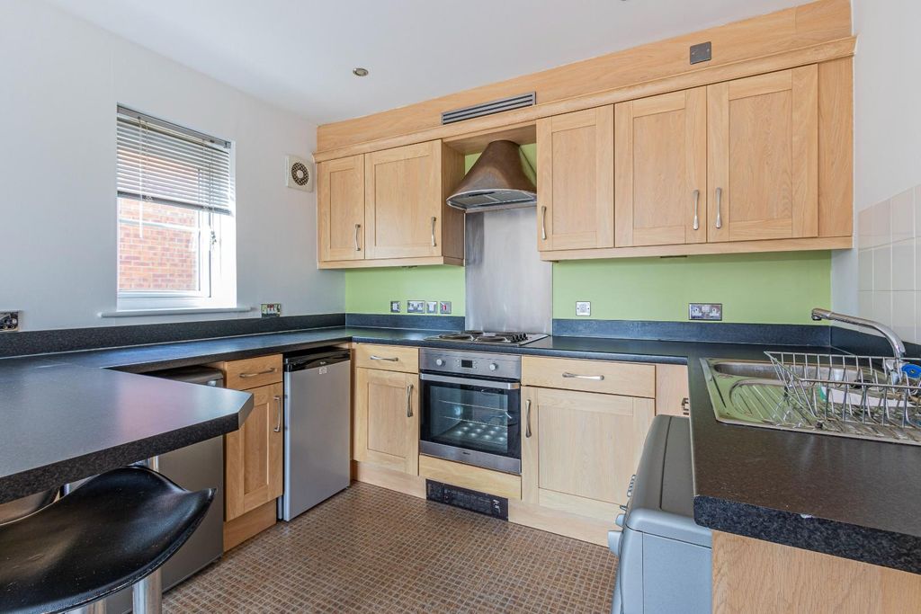 Property photo 3 of 10 Ffordd Mograig 58-7.Jpg