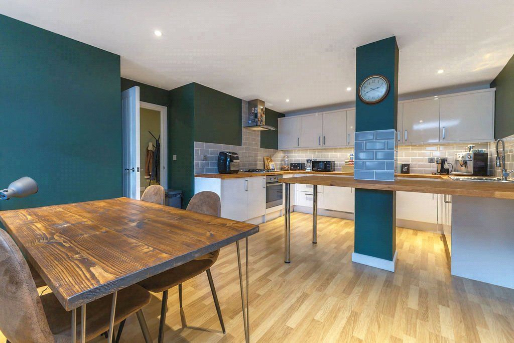 Property photo 3 of 17 Picture No. 22