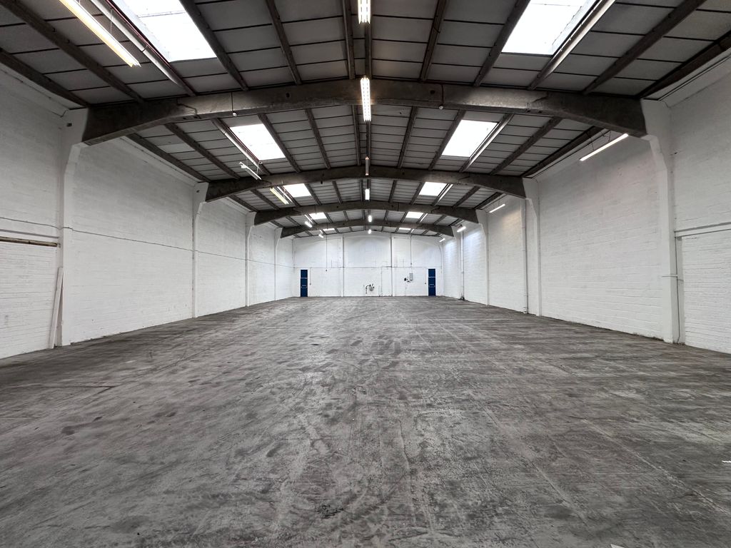 Property photo 3 of 4