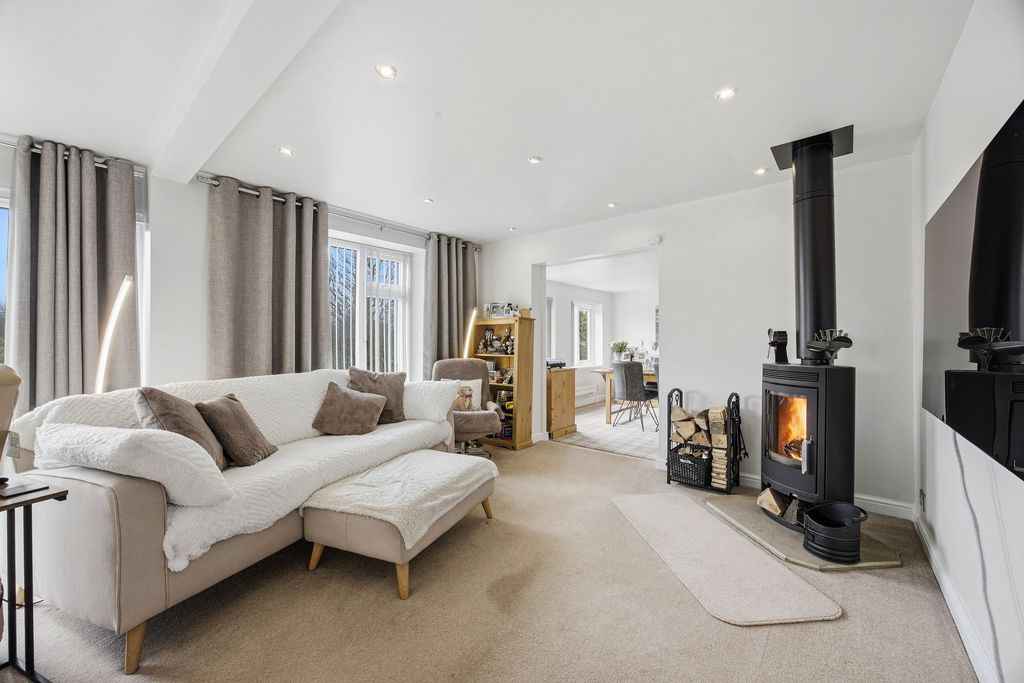 Property photo 2 of 54