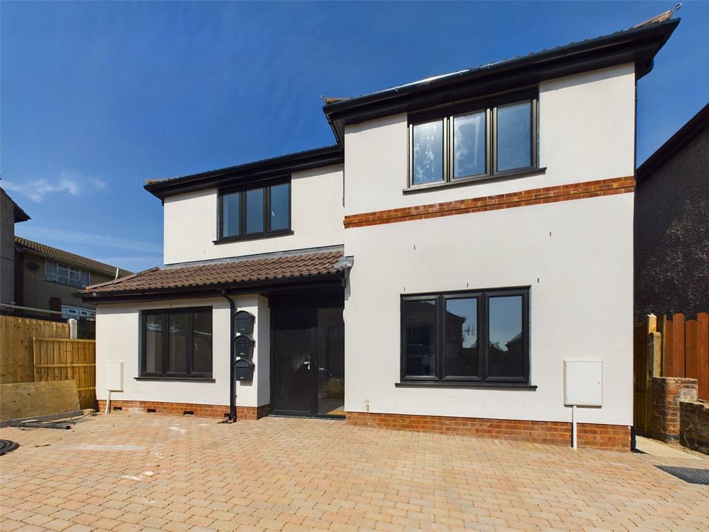 Property photo 1 of 13 Picture No. 16