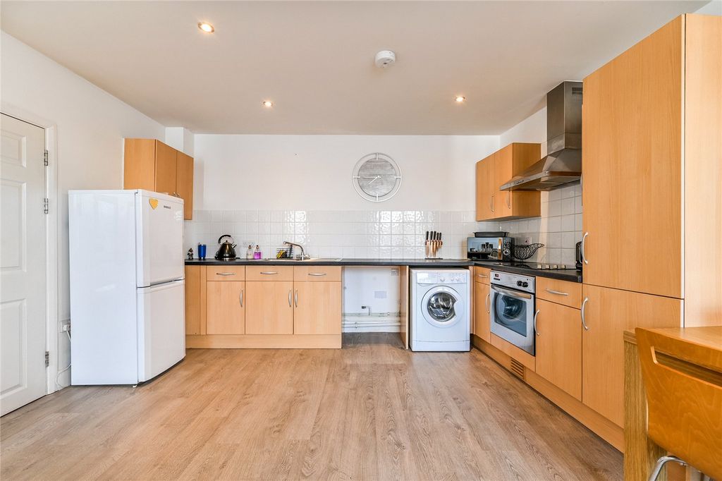 Property photo 3 of 11 Picture No. 07