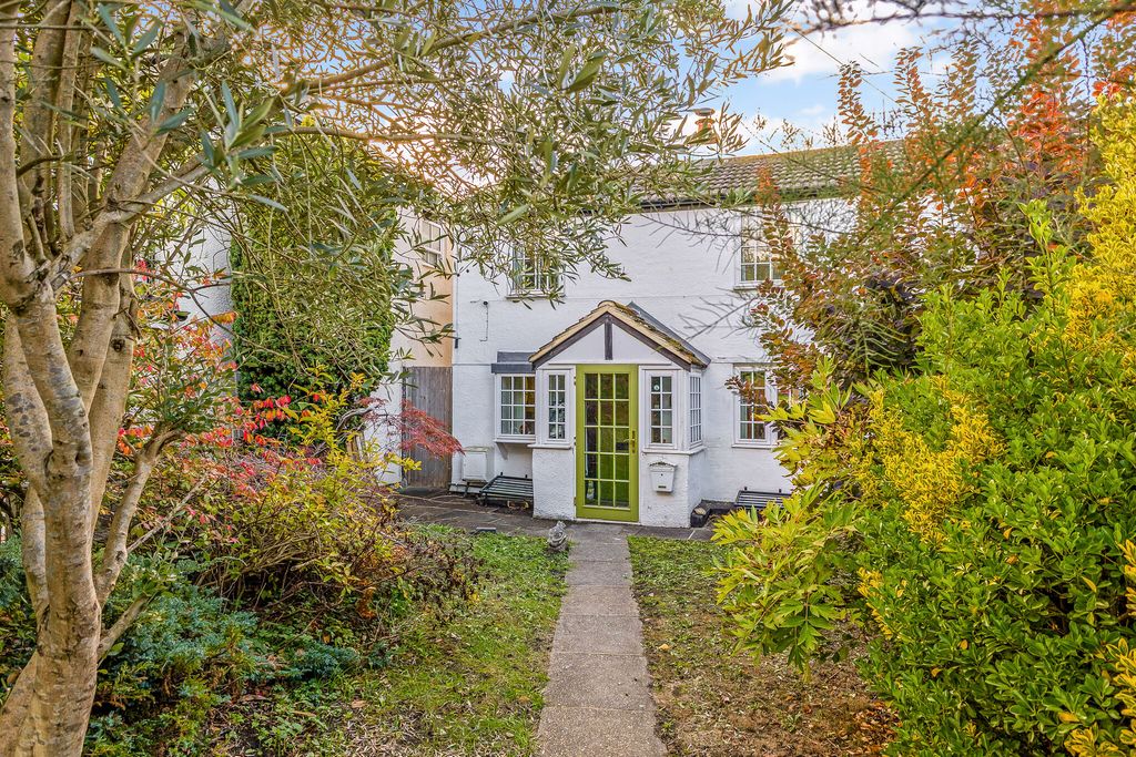 Property photo 1 of 19