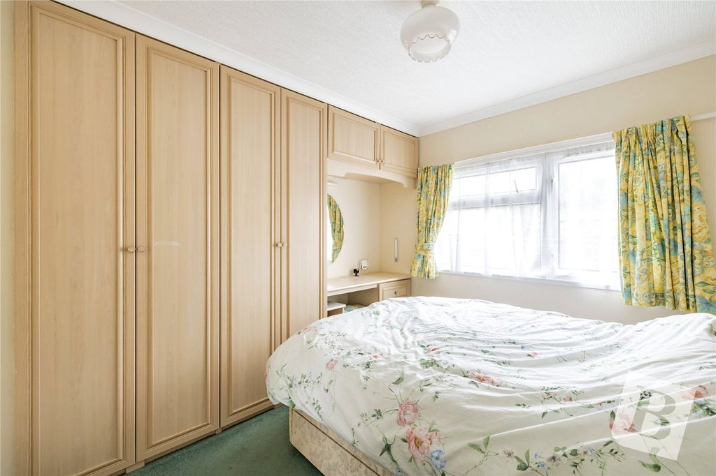 Property photo 3 of 14 Bedroom