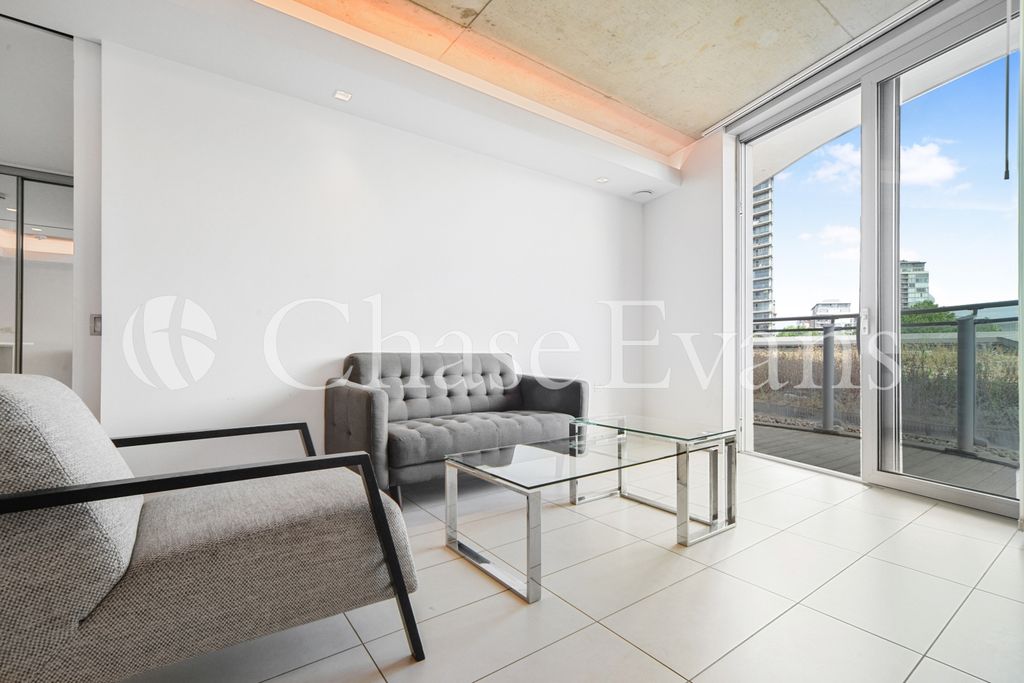 Property photo 3 of 15 Hoola, Royal Docks,