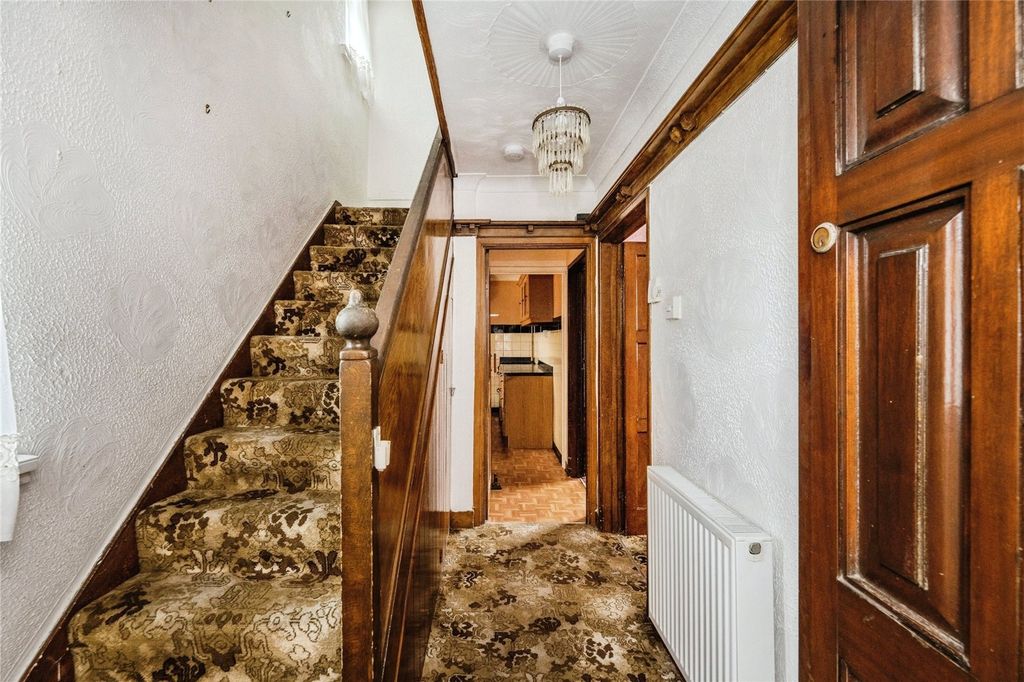 Property photo 3 of 24 Picture No. 10