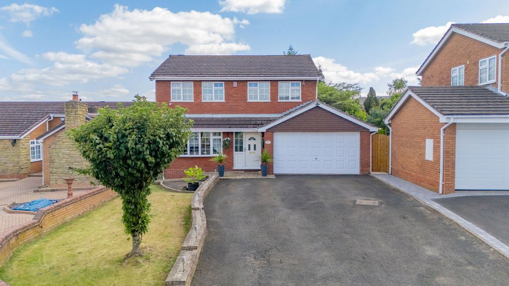 Property photo 1 of 30