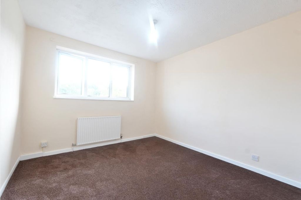 Property photo 2 of 10 51 7.Png