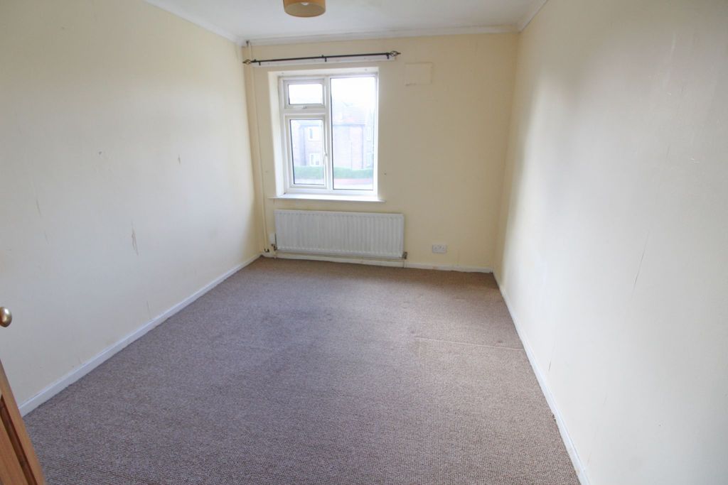 Property photo 3 of 14 Photograph 10