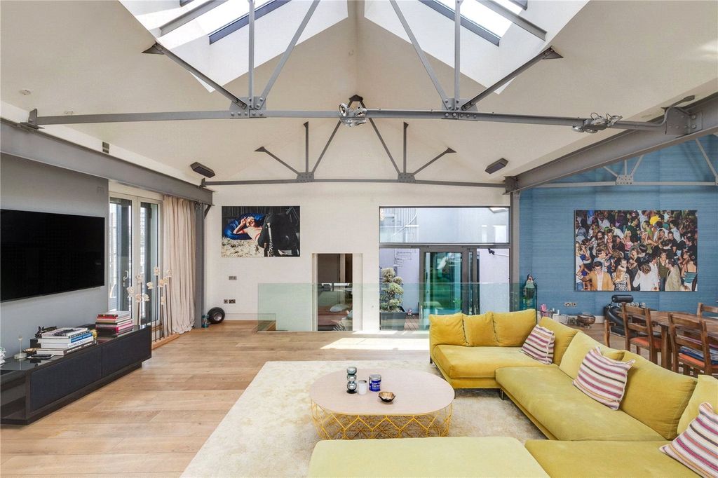 Property photo 1 of 15 Picture No. 01