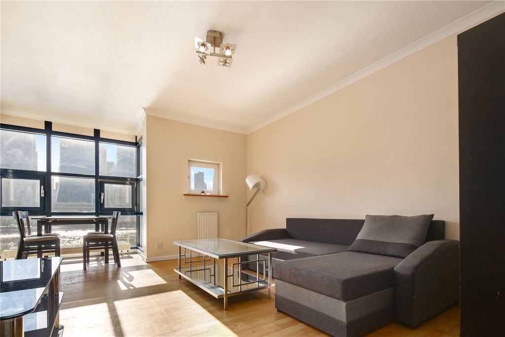 Property photo 2 of 8 Living Room