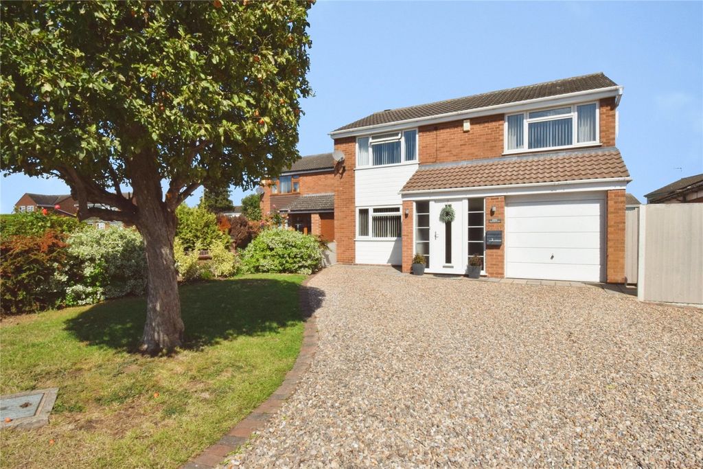 Property photo 1 of 25 Front