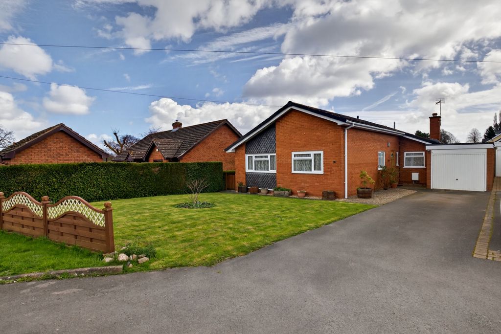 Property photo 1 of 22 Front