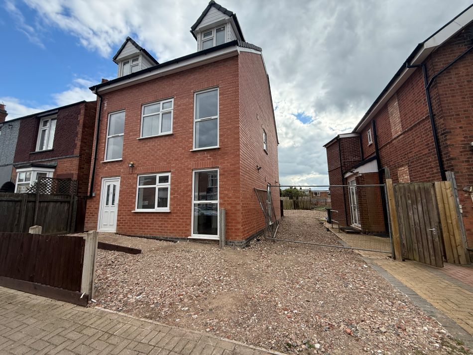 Property photo 1 of 5