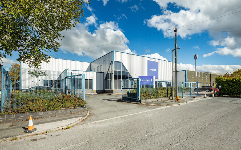 Property photo 3 of 4