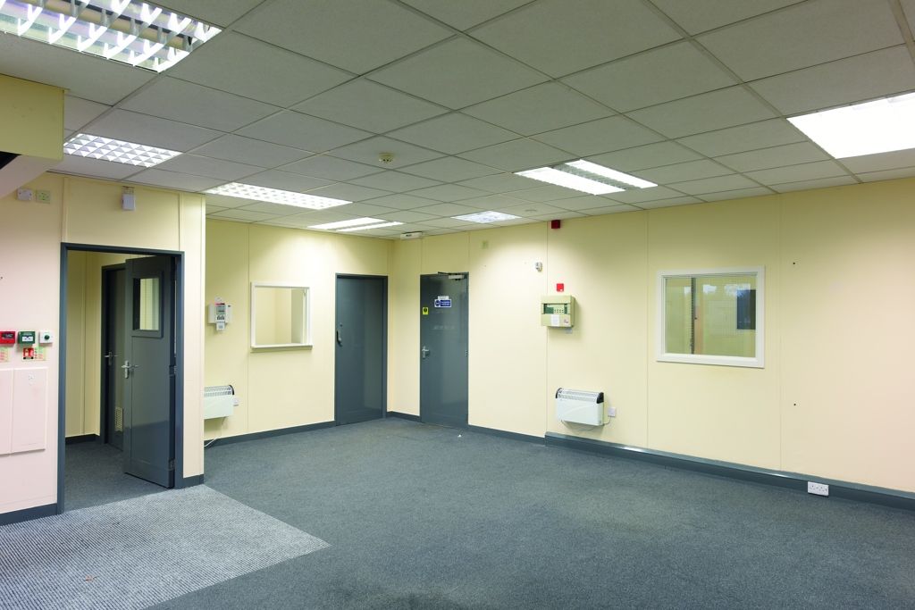 Property photo 2 of 4 Photo 4