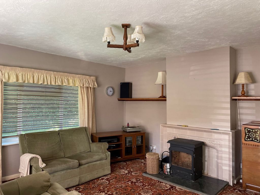 Property photo 3 of 5