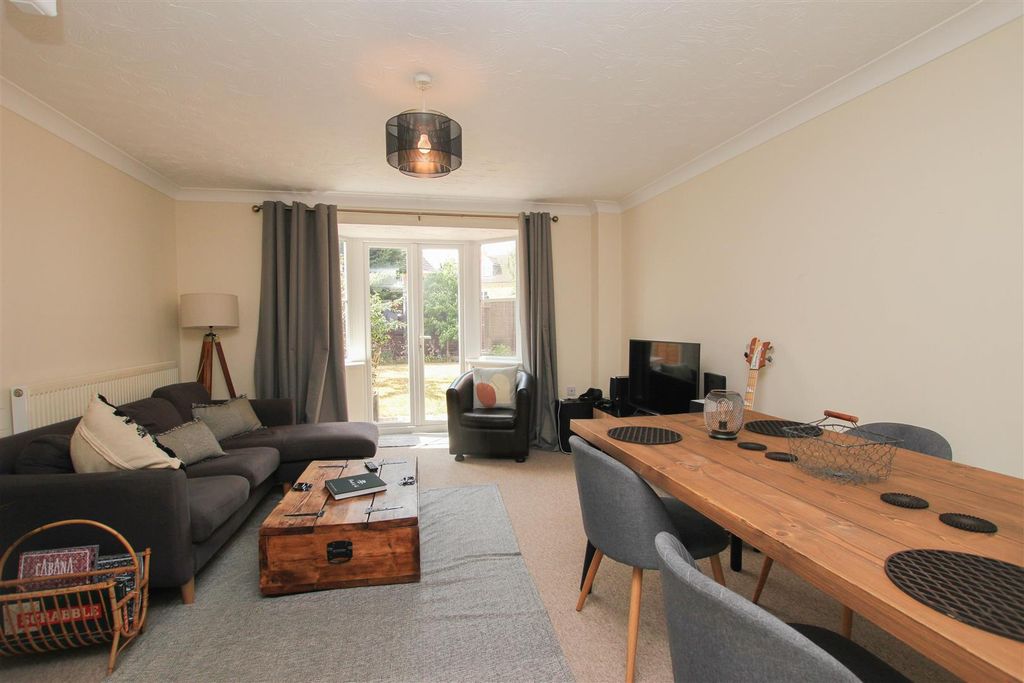 Property photo 2 of 14 Recep.Jpg