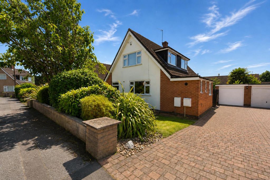 Property photo 1 of 27 37.Png