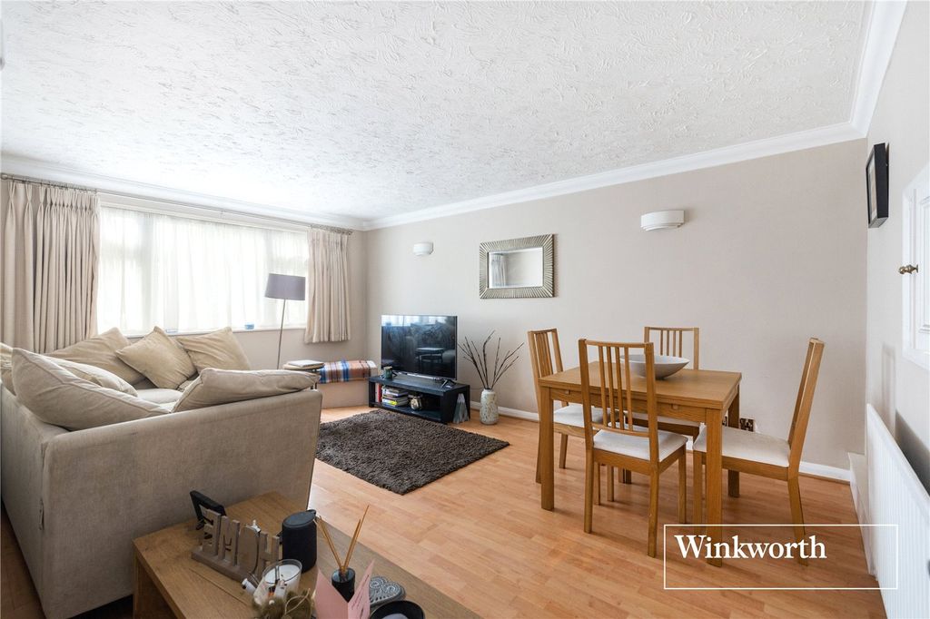 Property photo 3 of 14 Picture No. 01