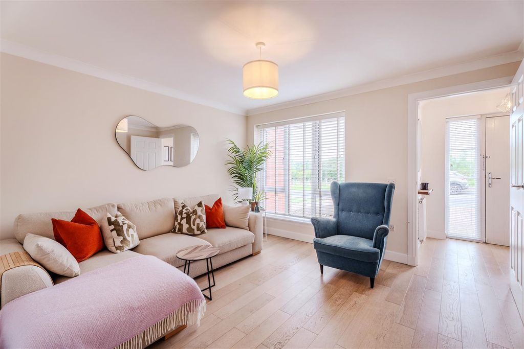 Property photo 2 of 27 38 Spangler -13.Jpg