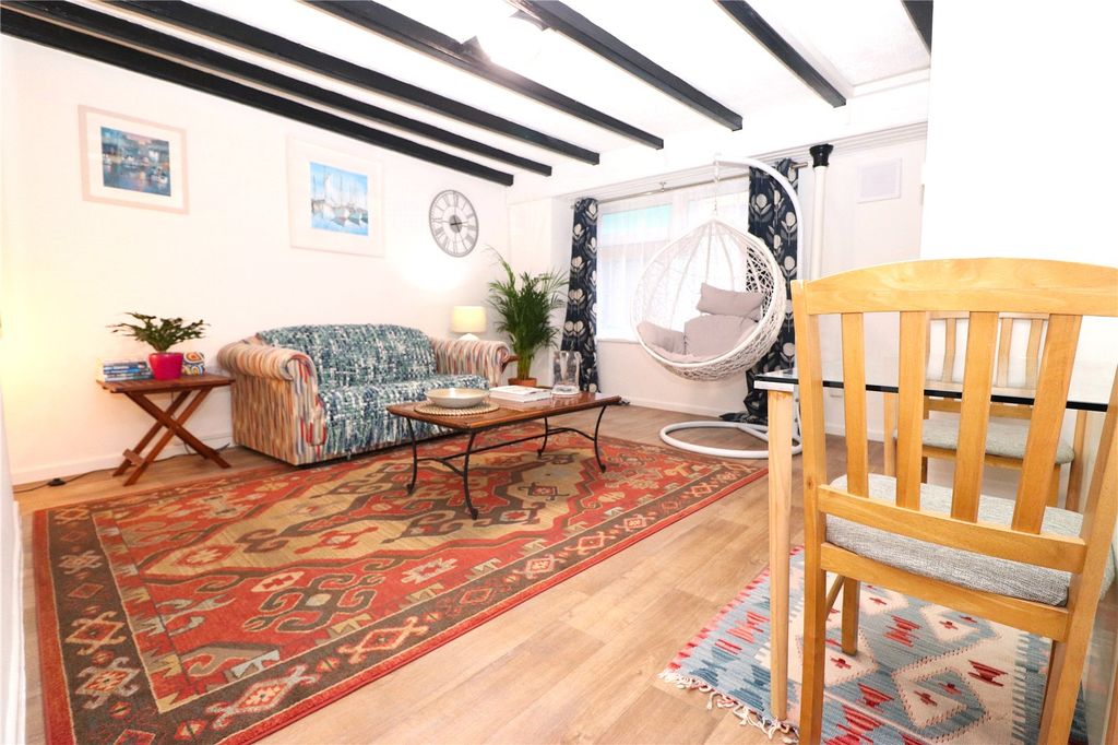 Property photo 1 of 11 Picture No. 19