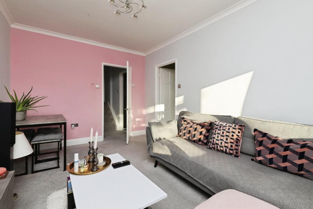 Property photo 3 of 7 2837823c929d29Aee9A5d0E7Cef3Bbd3.Jpeg