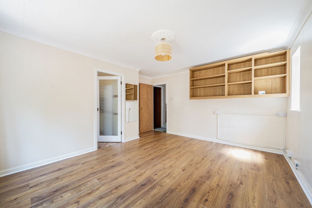 Property photo 2 of 10 1493000 (8).Jpg