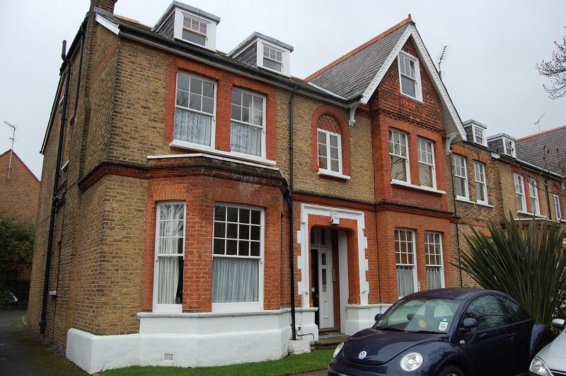 Property photo 1 of 6