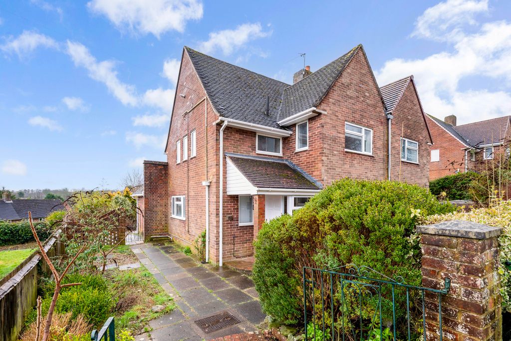 Property photo 1 of 20 Dsc_3340 Copy